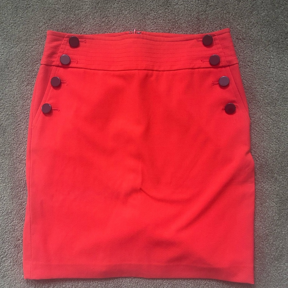 Women’s Red Button-Accent Pencil Skirt